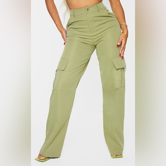 PrettyLittleThing Shape Khaki Buckle Cargo Wide Leg Trousers Size 6 - Picture 1 of 6